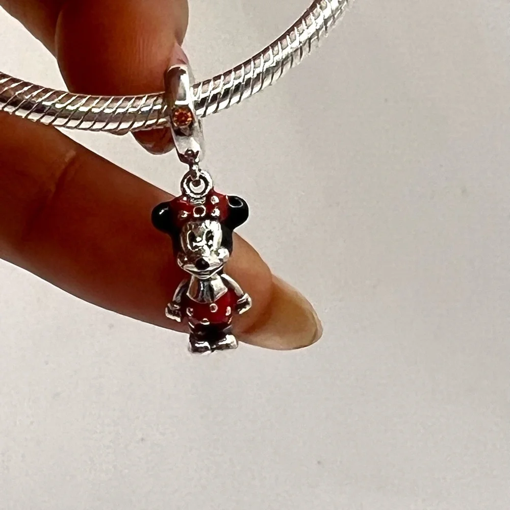 Pandora Disney, Minnie Mouse Dangle Charm - Picture 8 of 10